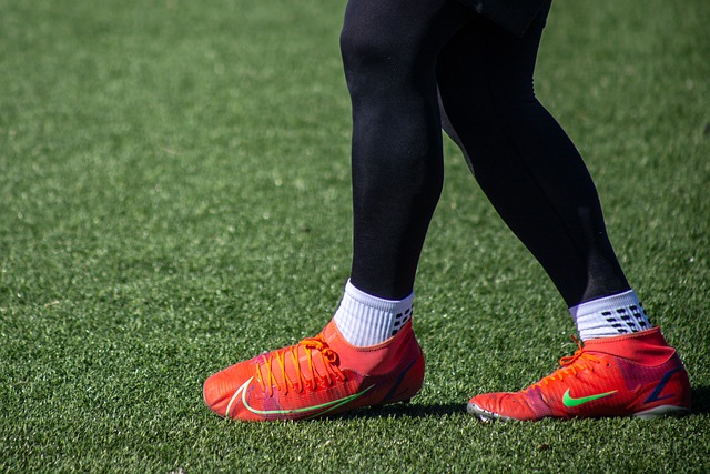 今日NBA！库里52分升五，约老师空砍60大三双！.